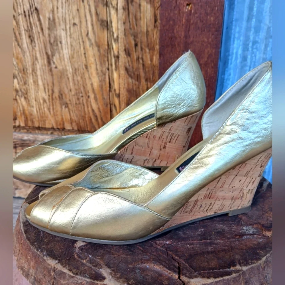 Steven By Steve Madden MIZTIFY Gold CORK WEDGE Heels Size 6.5 Vintage Y2K